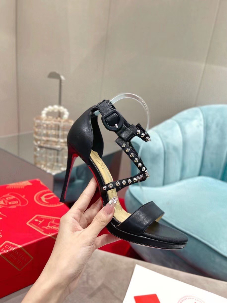 Replica Christian Louboutin Choca Lux 100mm Sandals In Black Lambskin