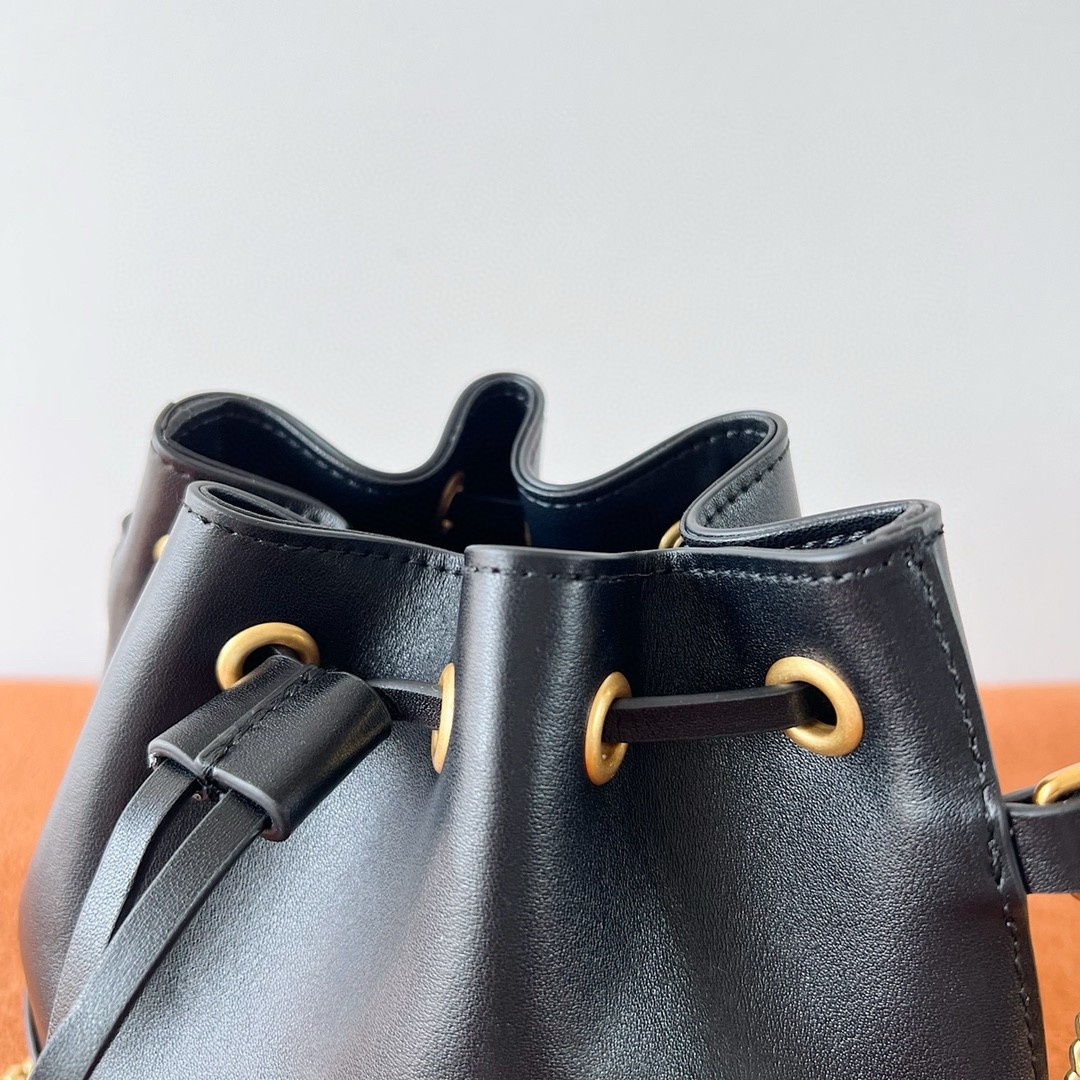 VLogo Signature Mini Calfskin Vanity Bag - Black main image 1