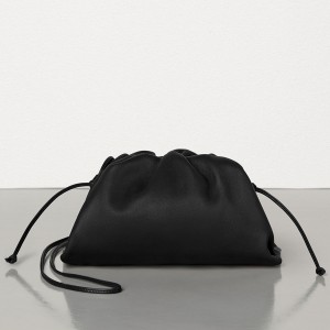 Bottega Veneta Pouch Mini Bag In Black Calfskin