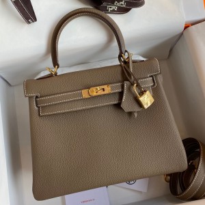 Hermes Kelly Retourne 25 Handmade Bag In Taupe Clemence Leather 