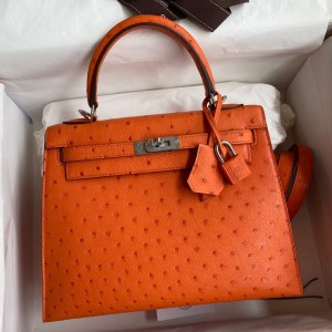 A PARCHMENT SWIFT LEATHER KELLY DANSE BAG, HERMÈS, 2008