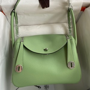 Hermes Lindy 26 Handmade Bag In Vert Cypres Clemence Leather 