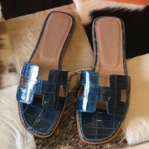 Hermes Oran Sandals In Blue Shiny Niloticus Crocodile