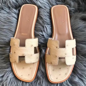 Hermes Oran Sandals In Beige Ostrich Leather