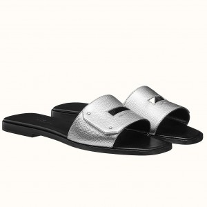 Hermes View Sandals In Silver Epsom Leather