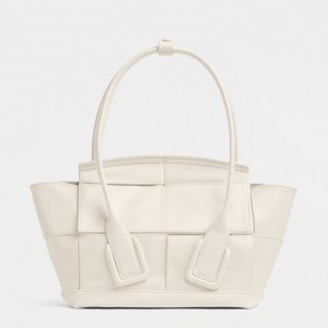 Bottega Veneta Mini Arco Bag In White Intrecciato Leather