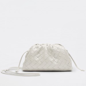 Bottega Veneta Mini Pouch In White Intrecciato Lambskin