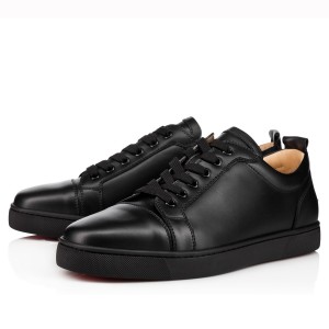 Christian Louboutin Men's Louis Junior Flat Sneakers In Black Leathe