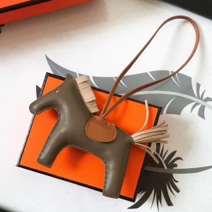 Replica Hermes Rodeo Horse Bag Charm In Black/Camarel/Red Leather