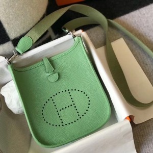 Replica Hermes Etain Evelyne II TPM And III PM Bag Fake Sale Online