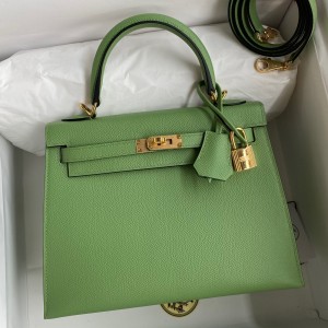 Hermes Kelly Sellier 25 Handmade Bag In Vert Criquet Epsom Calfskin