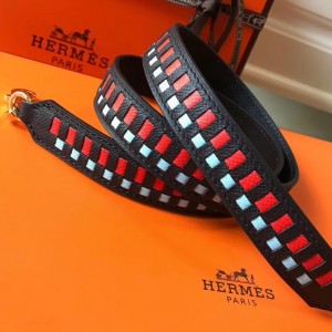 Hermes Lindy 26 vert amande ! 63 杏仁綠SALE, 名牌, 手袋及銀包- Carousell